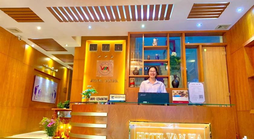 ホーチミン Van Ha Hotel - Tan Son Nhat Airport T3 station 2つ星 ホテル 外観