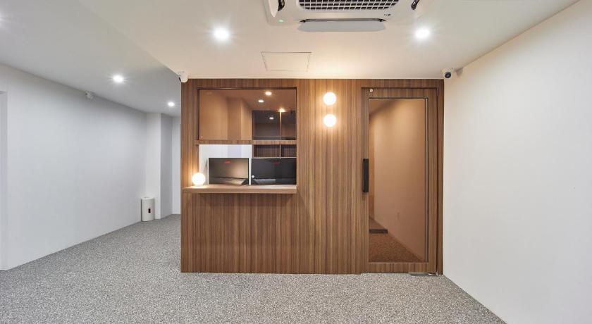 Anook Hotel Busan Nampo - image 3