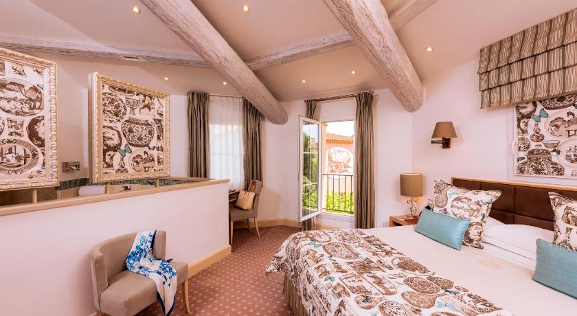Hotel Byblos Saint-Tropez photo