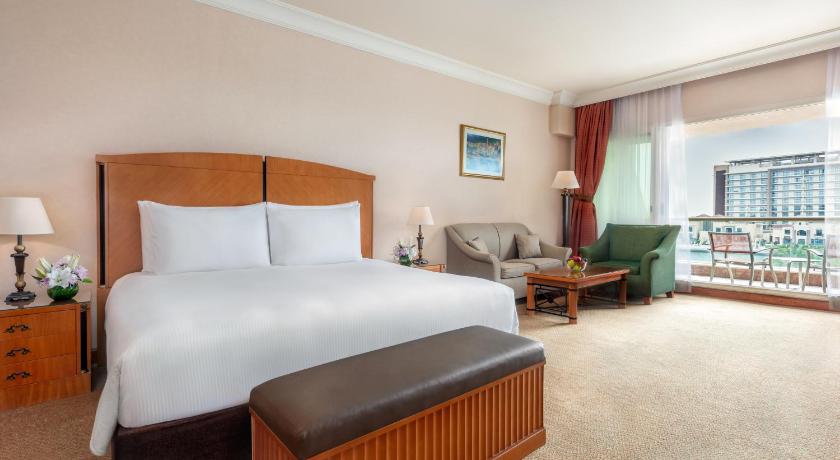 صورة غرفة كينج بإطلالة على الخليج (Gulf View King Room) 3