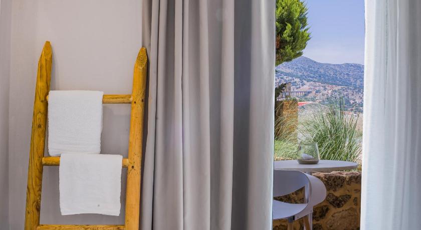 Image of Superior Apartment (3 Adults) 13