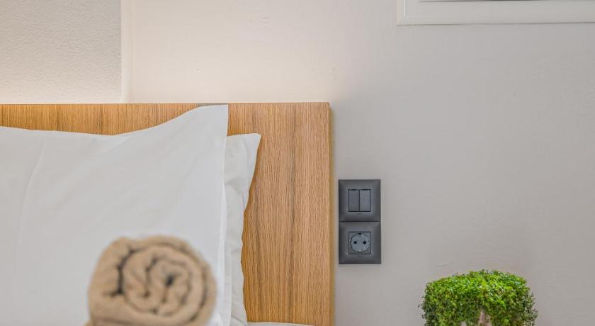 Image of Superior Apartment (3 Adults) 14