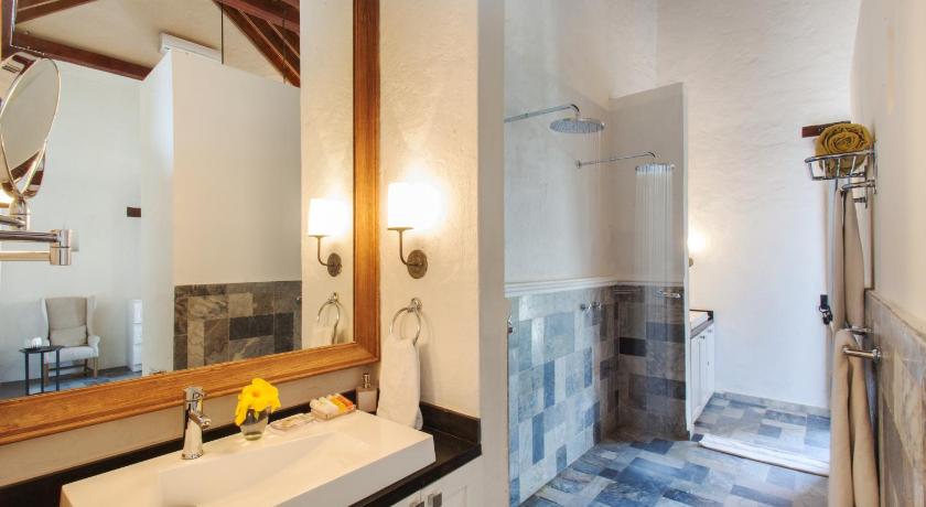 Image of Suite 2