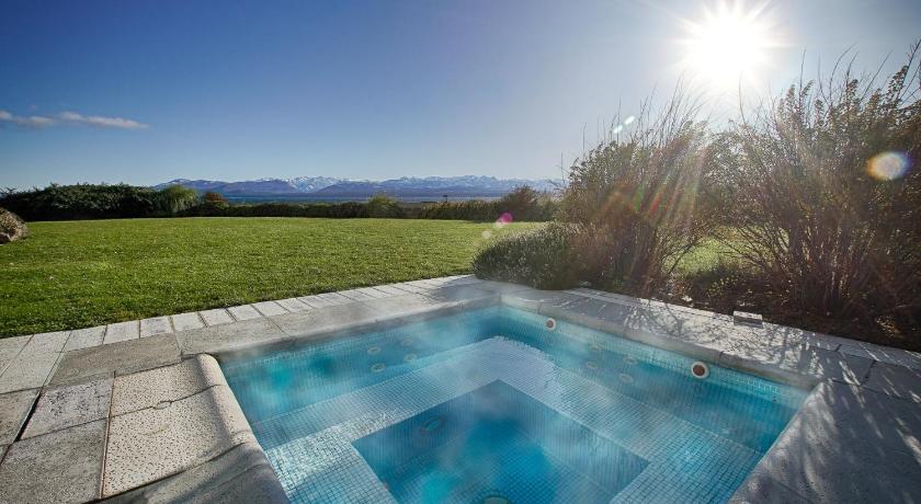 Bariloche costa del lago Ollagua photo