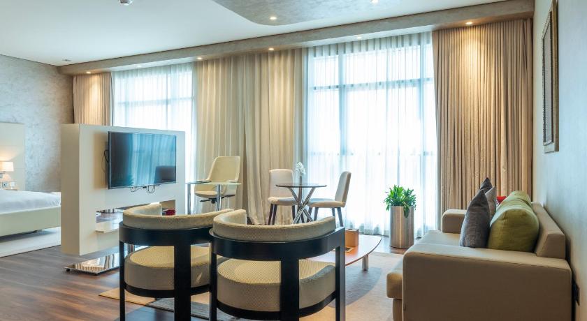 Image of Executive Suite 3