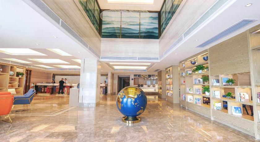 Kyriad Marvelous Hotel Shenzhen Linheng Plaza Liuyue Metro Station - image 4