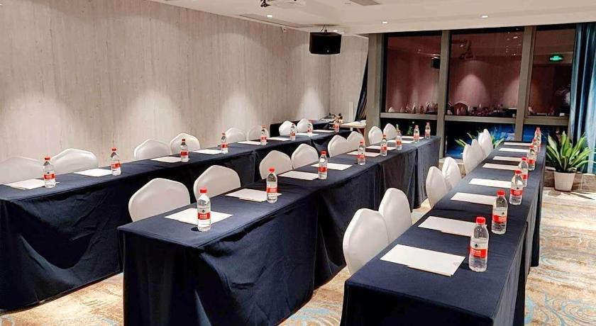 Kyriad Marvelous Hotel Shenzhen Linheng Plaza Liuyue Metro Station - image 9