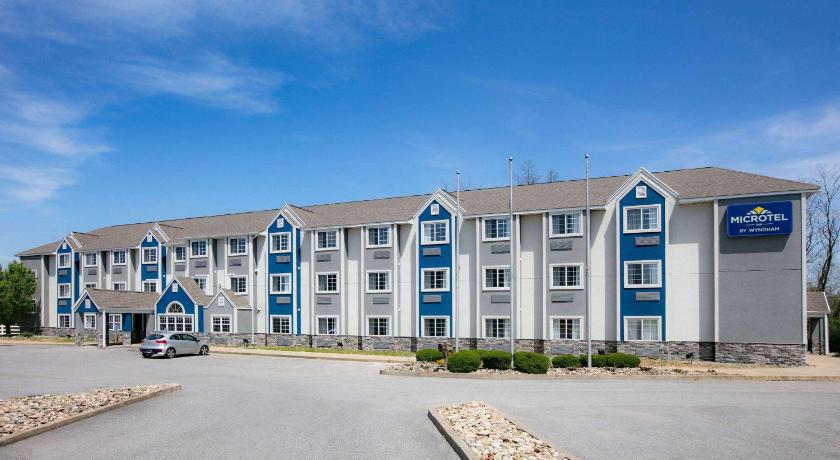 Microtel Inn by Wyndham Beckley photo