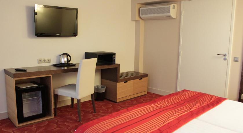 Image of Twin Room 7