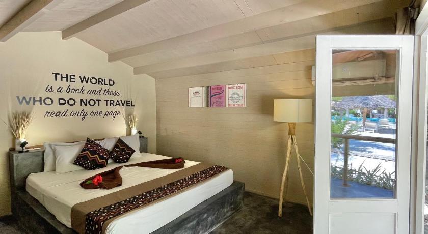 รูปของห้องเตียงใหญ่พร้อมวิวสระน้ำ (Double Room with Pool View) 0