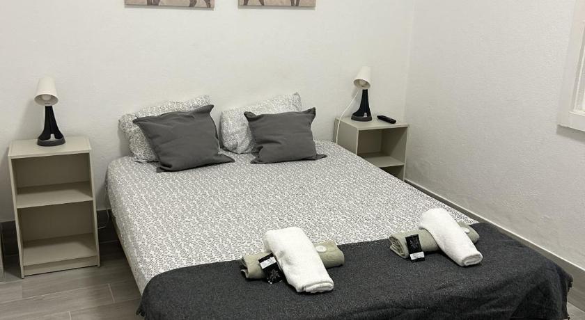 Oriente DNA Studios IV — Hotel in Lisbon