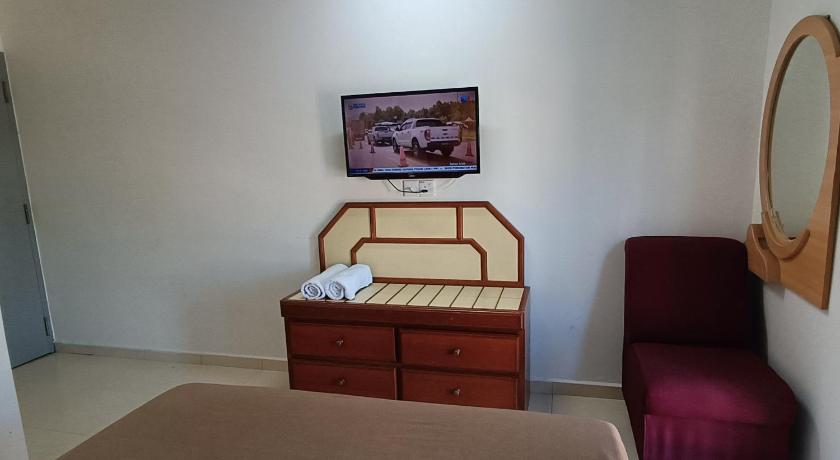 รูปของห้องมาตรฐานเตียงใหญ่ (Standard Double Room) 8