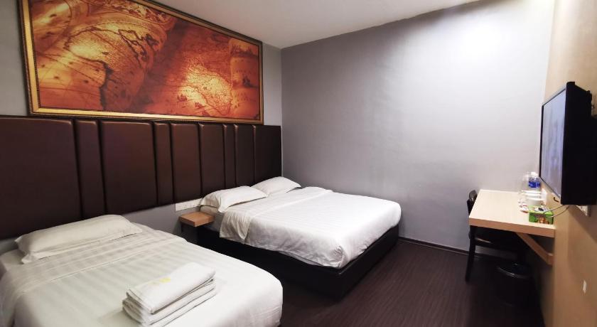 Image of Superior Suite 6