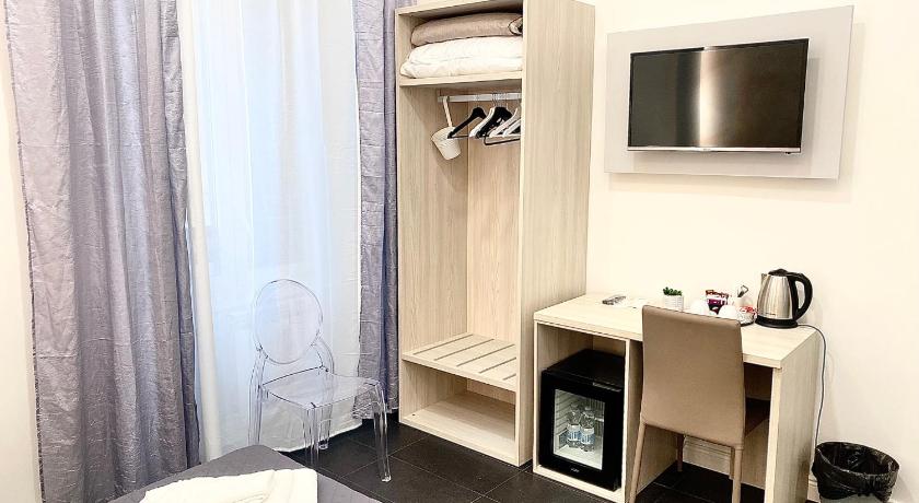 Image of Superior Twin Room 6