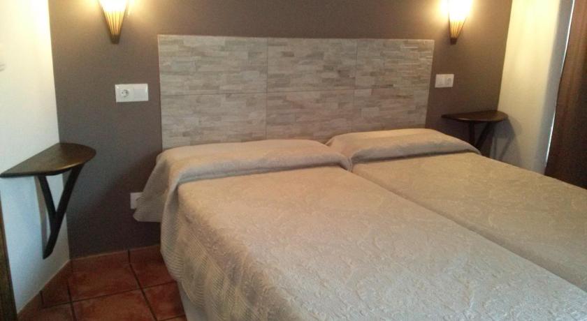 Hostal Suetxe photo