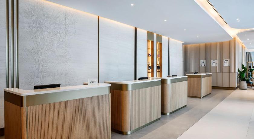 Residence Inn Sheikh Zayed Road, Dubai photo