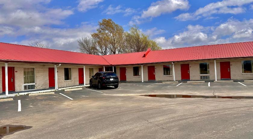 Relax Inn Mcgehee photo