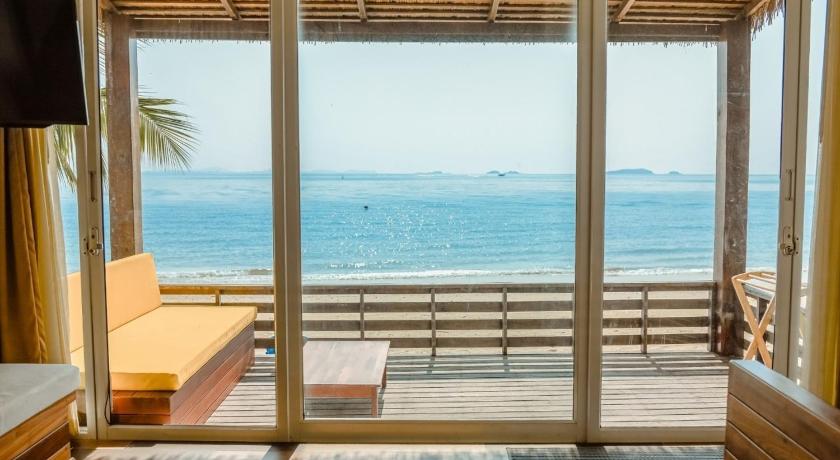 Image of Suite with Sea View 4