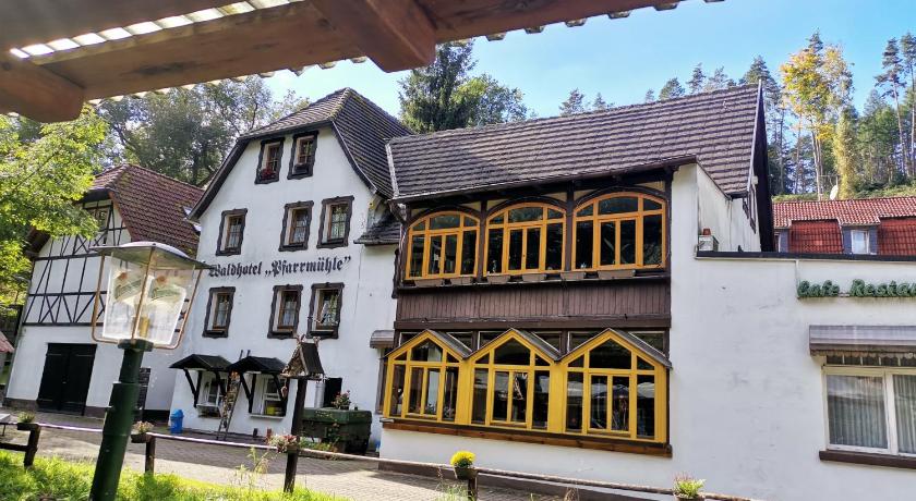 Waldhotel Pfarrmuhle