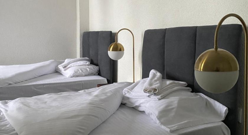 Hotel Neda Galichnik photo