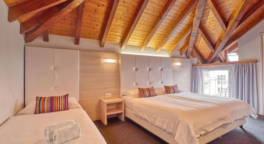 Image of Triple Room with Lake View 0