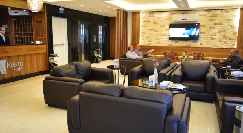 Ream Hotel Amman - image 2