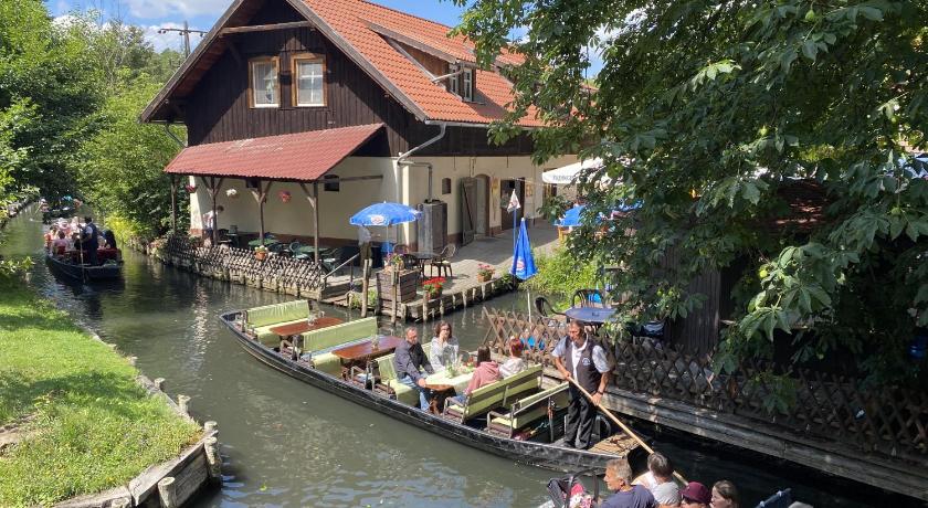 Pension Unter der 250 jahrigen Eiche - Lehde Zentrum