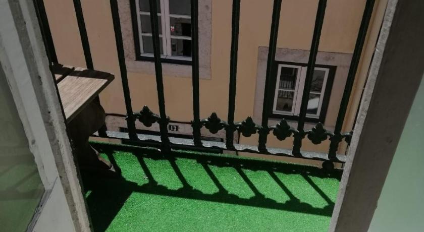 Lisbon Party Zone Hotel restaurant