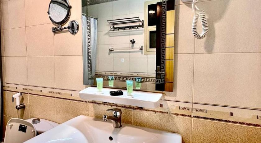 Image of One Bedroom King Suite Room 10