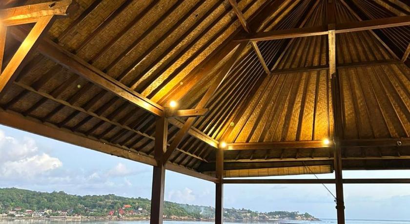Lembongan Seaview photo