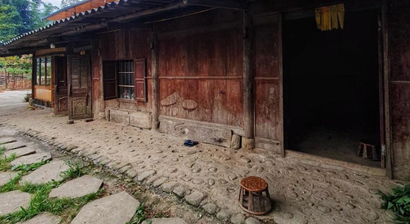 사파 May Kim Ta Phin Homestay 3성급 게스트하우스 수영장