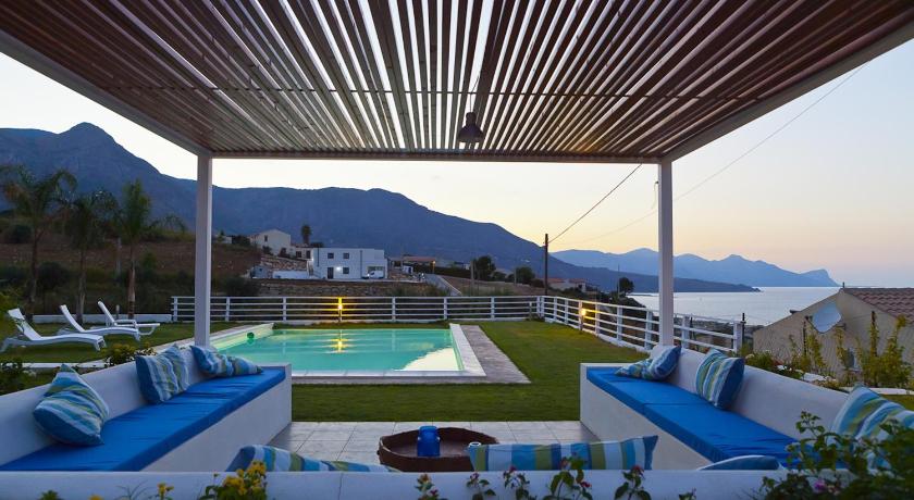 Casa Azul — Hotel in Castellammare del Golfo