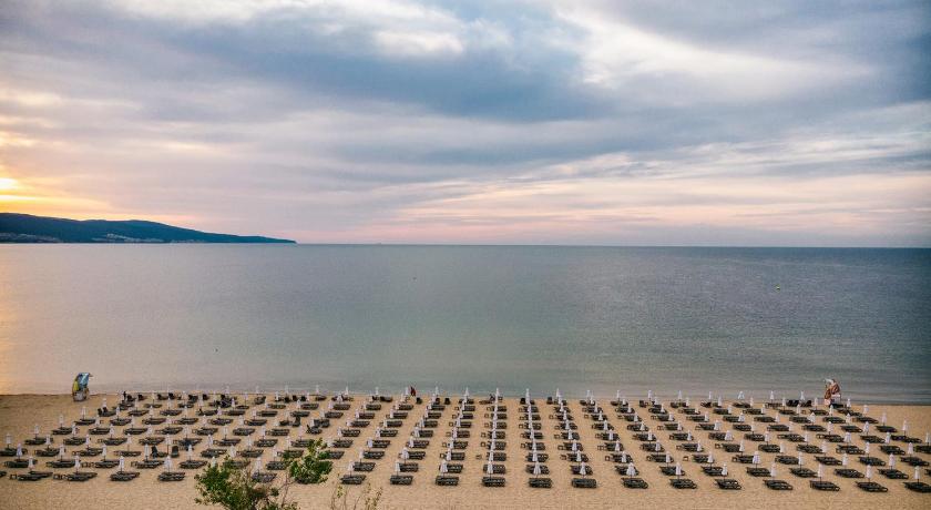 Viand Hotel - Premium All Inclusive photo