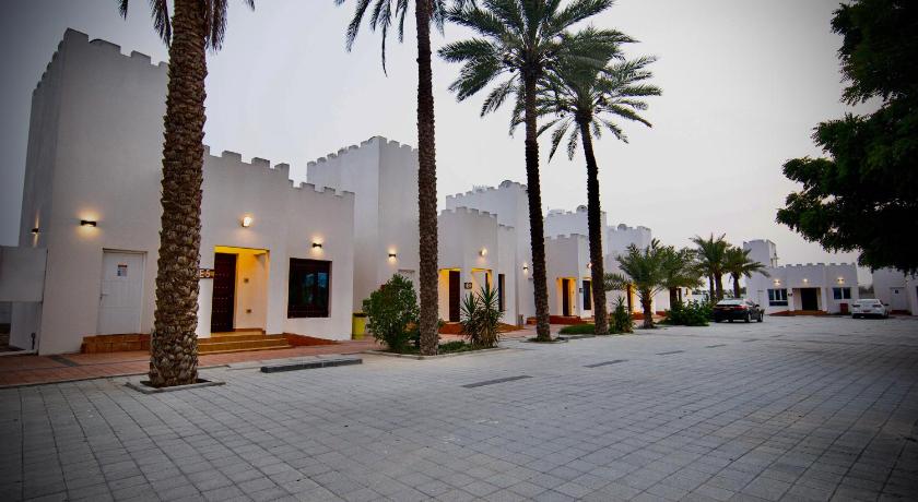 Coastline Resort photo