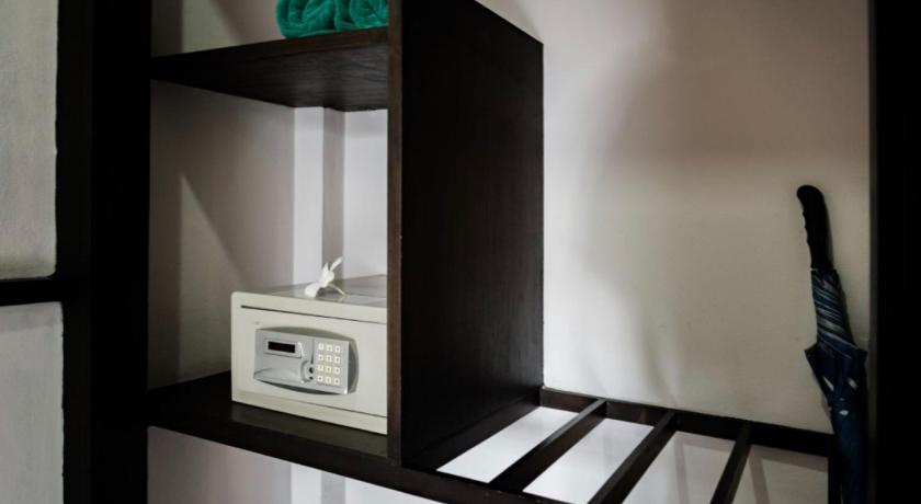 Image of Standard Garden View 17