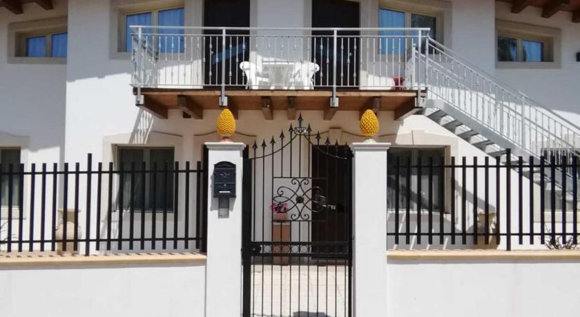 アウグスタ Casa Vacanza Brucoli Mare 2 3つ星 シングルルーム 眺望