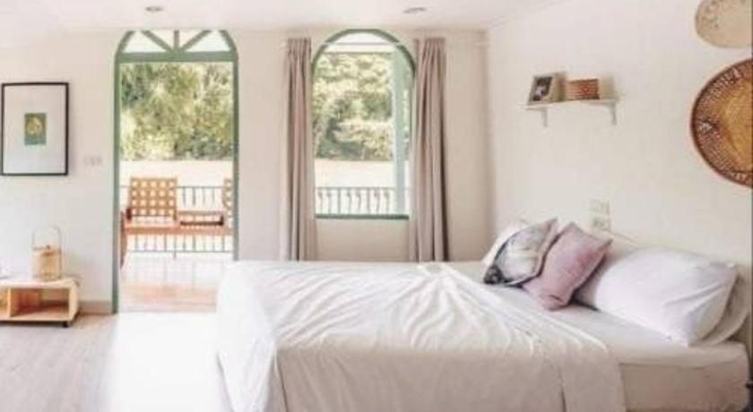 รูปของโฟลตทิง เฮาส์ (Floating House) 0