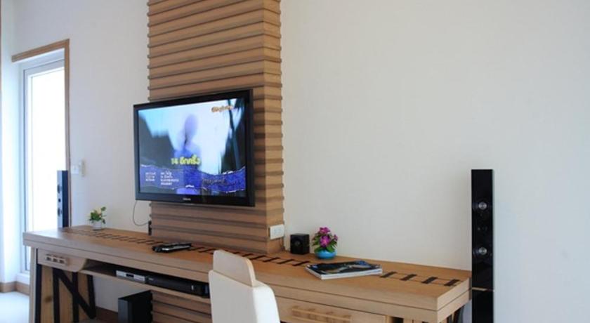 Image of Deluxe Family Room 6