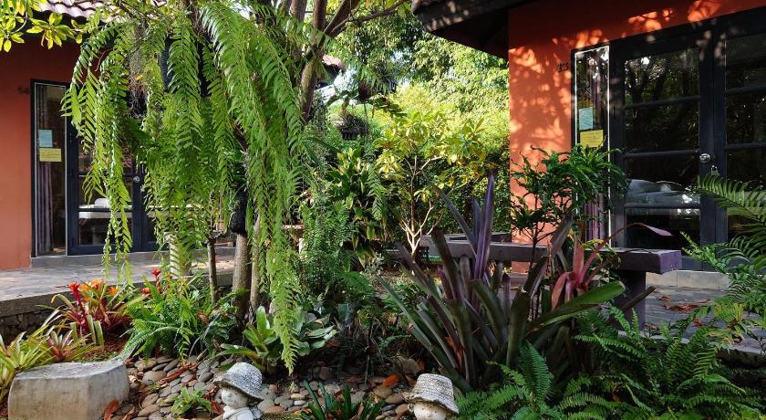 라용 베이뷰 리조트 (Bayview Resort) 3성급 호텔 외관