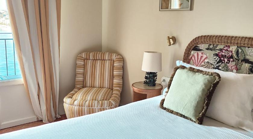 Immagine di Suite Baie des Anges con Vista Mare Completa (Suite Baie des Anges with Full Sea View) 5