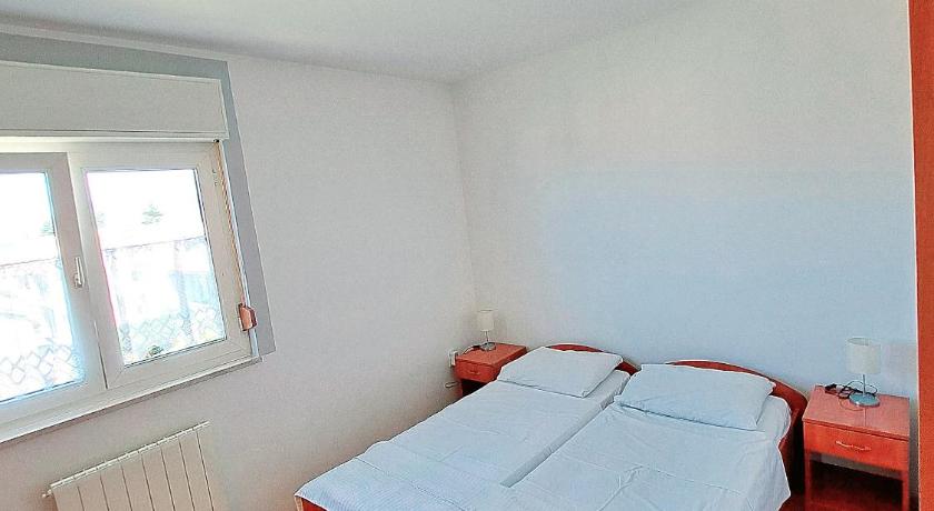 Image of Two-Bedroom Apartment with Balcony and Sea View 10