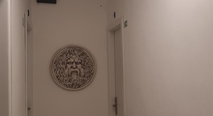 Rome HARMONY RELAX HYDROMASSAGE SAUNA AT THE VATICAN MUSEUMS 3-Star Hotel restaurant