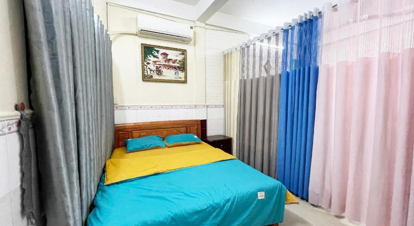 DucTaigallery's Apt-24H Cheap-Nr Ben Thanh photo