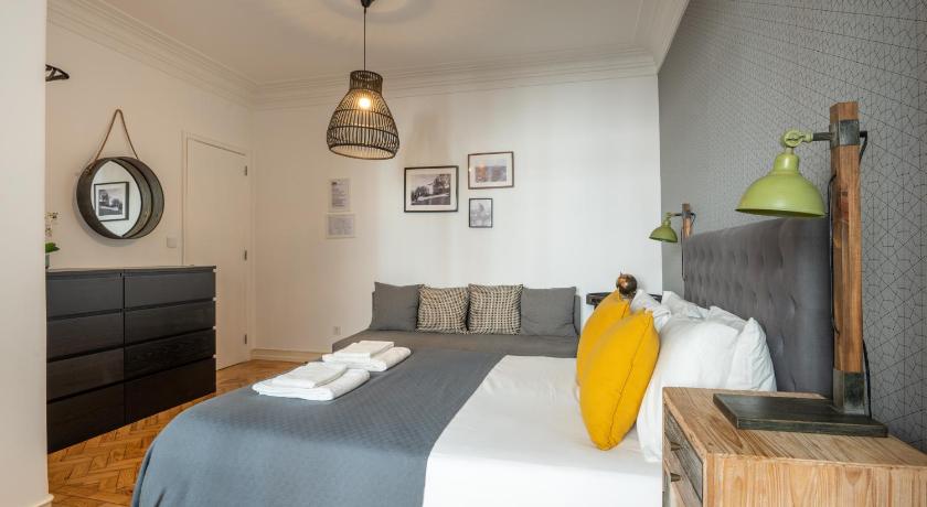 Image of Superior Double Room with Shared Bathroom 3