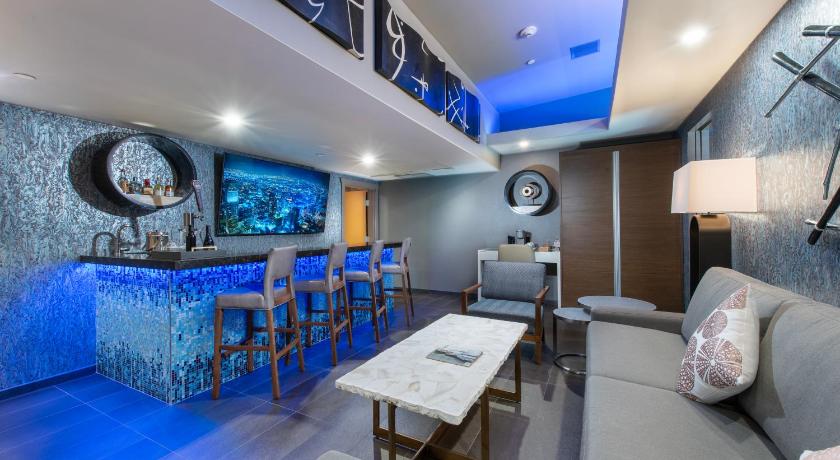 Image of Penthouse Suite 5