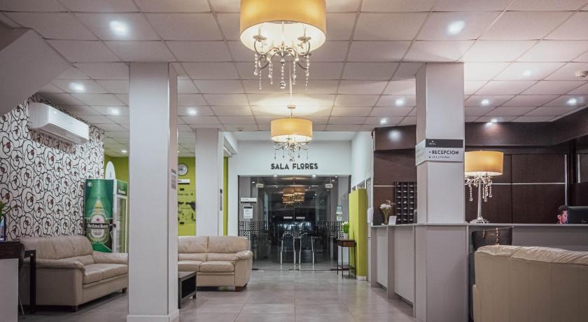 Hotel Royal photo