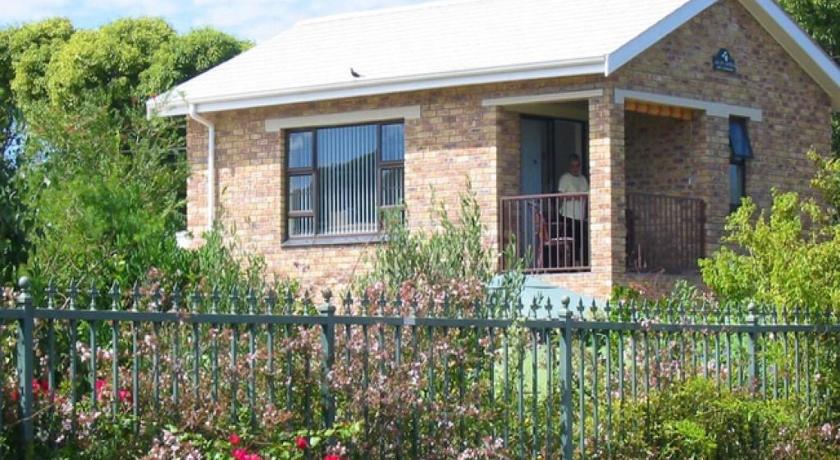 Ascot Gardens Self Catering photo