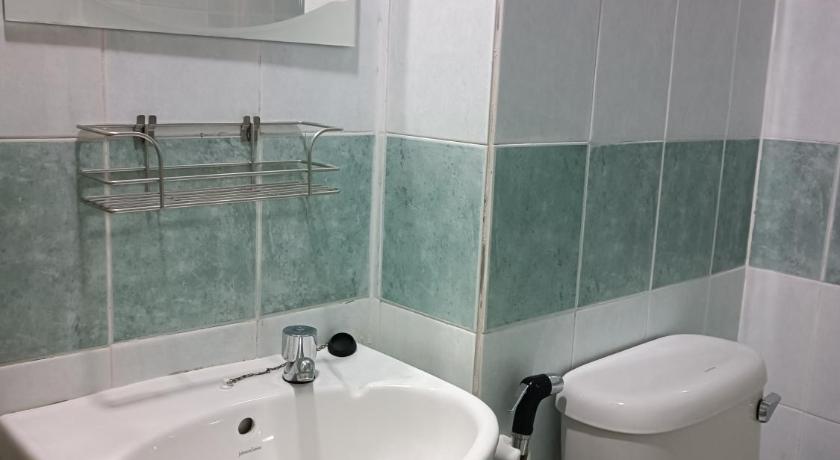 タイピン Sofea Inn Bukit Merah - Laketown A6172 2つ星 ゲストハウス レストラン