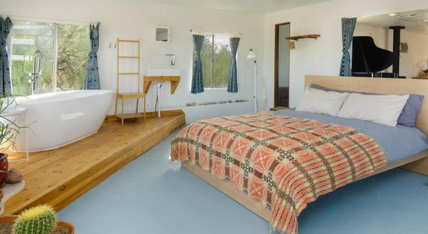 The Land In The Sky Retreat