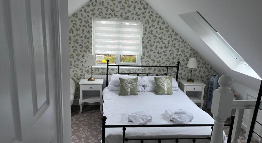 Penny Farthing Hotel &amp; Cottages — Hotel in Lyndhurst